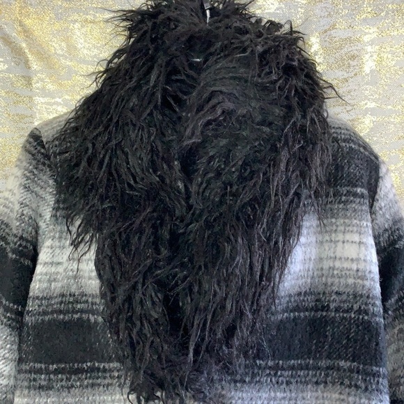 Buffalo David Bitton Black/White Plaid Wool Coat With Removable Collar Size XL - Picture 13 of 15